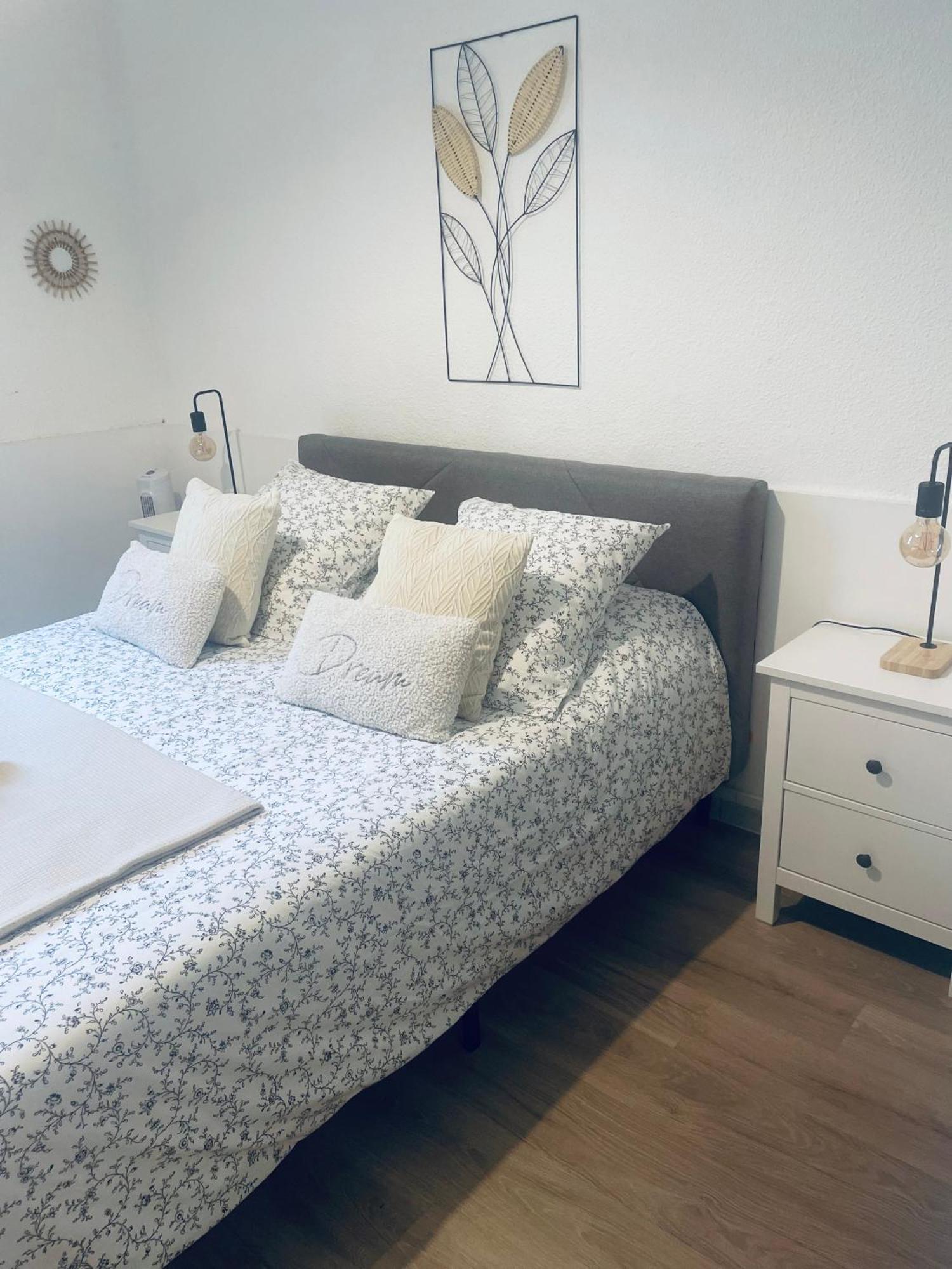 Appartement Authentique Coeur De Ville Sète Exteriör bild